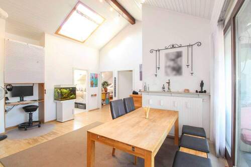 Wohnraum - 4 Zimmer Etagenwohnung in Olching