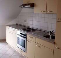 Einbauküche inklusive ! Laminat - Aufzug - Balkon - frei ab 1.7.26 - Chemnitz Sonnenberg