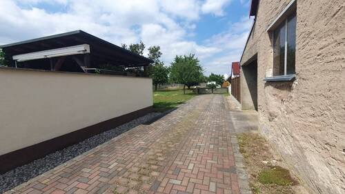 Zufahrt - 