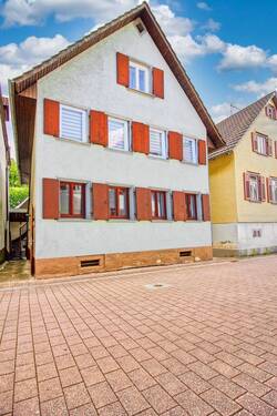 Oppenau_Bachstraße 47_7061 - Zwei auf einen Streich - Altstadthaus und charmantes Ferienhaus am Bachlauf