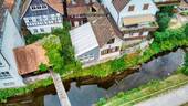Luftaufnahme Ferienhaus mit Wintergarten - 1 Zimmer Mehrfamilienhaus, Wohnhaus zum Kaufen in Oppenau