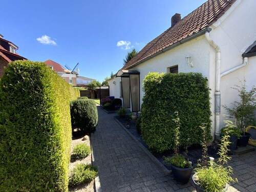 Eingang - Einfamilienhaus mit 76,20 m&sup2; in Jever zum Kaufen