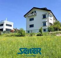 Drei-Familienhaus in traumhafter Ortsrandlage mit Alpenblick in Steinen-Hägelberg