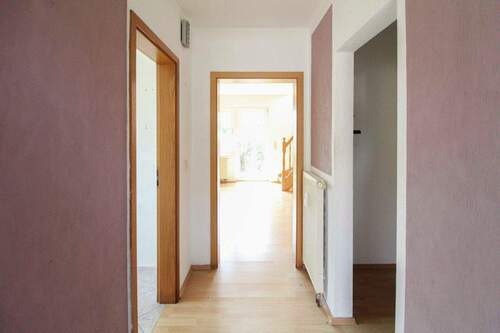 Flur - linke DHH - 