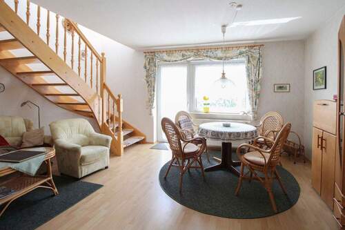 Wohnzimmer - rechte DHH - Einfamilienhaus mit 134,50 m&sup2; in Flechtingen zum Kaufen