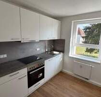 Wohnen am See - Zweitbezug nach Renovierung - inkl. neuer Einbauküche und Balkon - Zwenkau