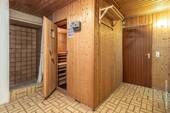 Sauna mit Dusche im UG - 