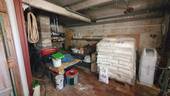 Abstellraum mit Tanklager - 