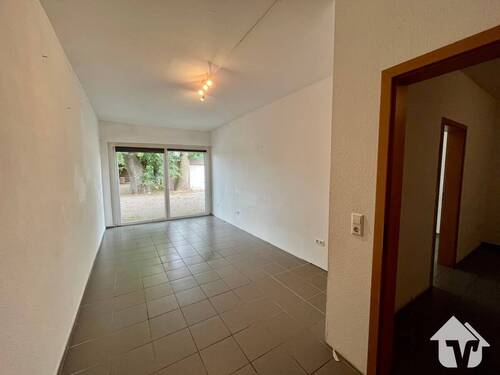Zimmer 2 - 