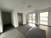 Repräsentatives Treppenhaus - 3 Zimmer Etagenwohnung in Karlsdorf-Neuthard