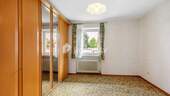1. OG Elternschlafzimmer 1 - 