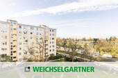 Im Alleinauftrag - Vermietete 2-Zimmer-Eigentumswohnung mit sonniger West-Loggia und Tiefgaragen-Einzelstellplatz