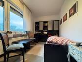 Kinderzimmer/Büro - 