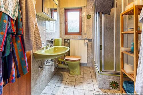 Wohnung - Badezimmer - 