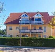 Verkauft! ABER wir suchen ähnliche Angebote -! 3 - 4 12 Zimmer im EG , mit Garage. - Eppingen