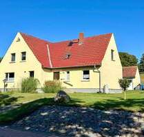 Großzügiges Einfamilienhaus mit Einliegerwohnung und weitläufigem Grundstück - Groß Zicker