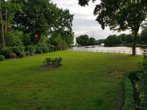 Blick aus den beiden Räumen - 1 Zimmer Etagenwohnung in Hamburg