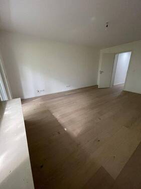 Bild 2 - 3 Zimmer Etagenwohnung zum Kaufen in München