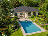 Kleine Villa mit Pool - Beispielbild - 