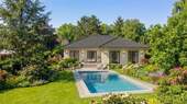 Kleine Villa mit Pool - Beispielbild - 