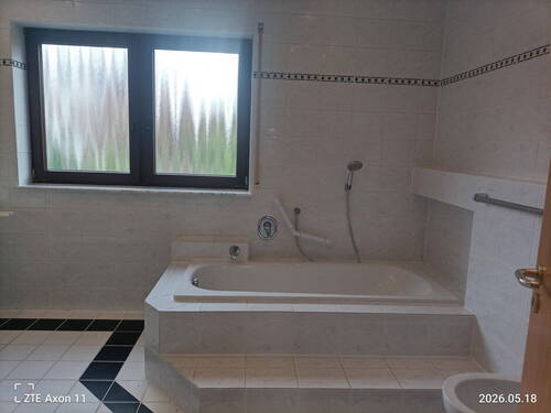 Grosses Badezimmer 12 qm - 