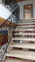 Treppe zur Wohnung - 3 Zimmer Etagenwohnung in Ramstein-Miesenbach