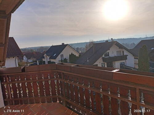 Blick zur Südseite Nachbarsch. - 