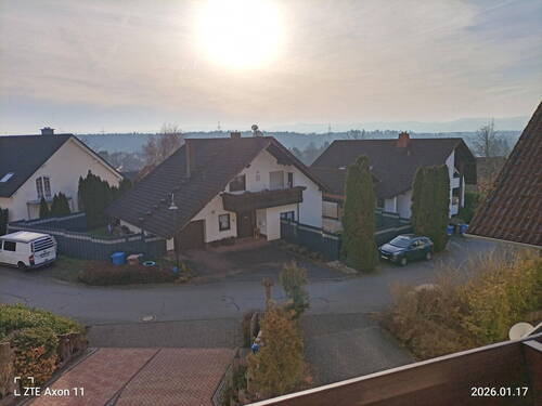 Blick zur Südseite Nachbarsch. - 