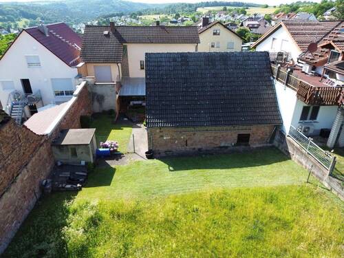 Scheune aus dem Garten - 