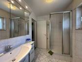 Badezimmer (Erdgeschoss) - 