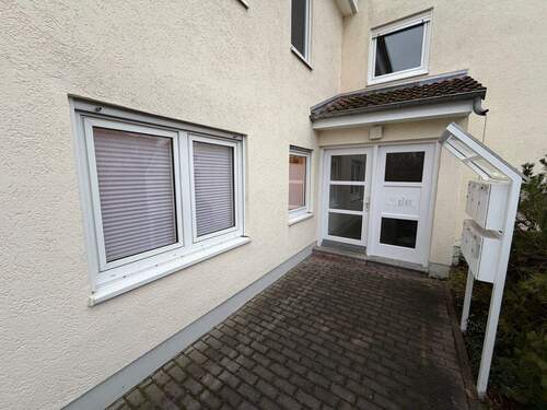 Eingangsbereich - 4 Zimmer Etagenwohnung in Mannheim