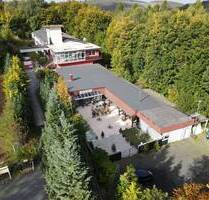 Erfolgreiche Investition: Gewerbeimmobilie mit Restaurant, Pension und Fitnessstudio - Hessisch Lichtenau