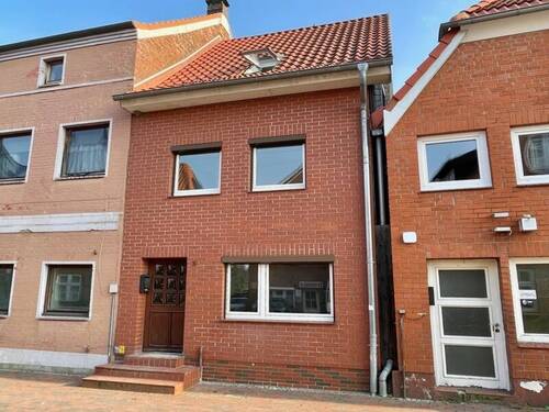 Galerie - Wohnen, wo andere Urlaub machen - Erstbezug - kernsaniertes Stadthaus in Mölln in Seenähe