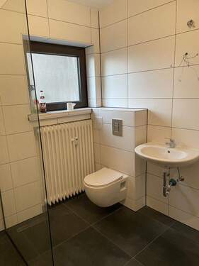 Bad - 3 Zimmer Etagenwohnung in Diespeck