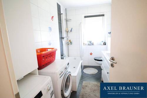 Badezimmer - Etagenwohnung mit 85,30 m&sup2; in Stuhr zum Kaufen