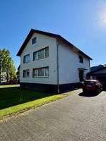 Zweifamilienhaus mit Potenzial auf großzügigem Grundstück in Delbrück Lippling - Delbrück / Lippling