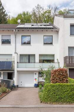 haus-001.jpg - Gemütliches RMH mit Tiefgarage und Garten in Lüdenscheid!