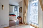Wohnbereich mit Blick in die Küche - Etagenwohnung mit 70,00 m² in Berlin zum Kaufen