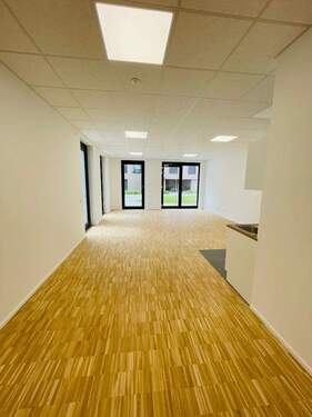 IMG_0879.jpeg - Büro mit 78,90 m² in Nürnberg zur Miete