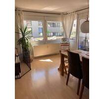 Helle, familienfreundliche 4-Zimmer-Wohnung mit großem Balkon - Filderstadt Harthausen