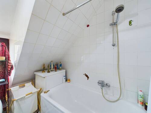 DG: Badezimmer - 