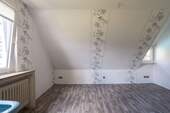 zimmer1-001.jpg - 
