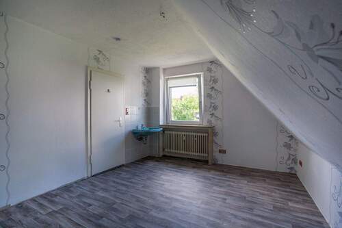 zimmer1-002.jpg - 