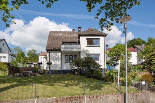 haus-002.jpg - Mehrfamilienhaus, Wohnhaus zum Kaufen in Lüdenscheid