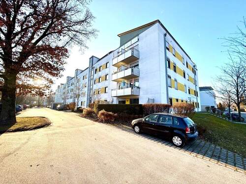 Ansicht - Moderne 2-Zimmer-Wohnung mit großem Balkon in Rosenheim - Happing