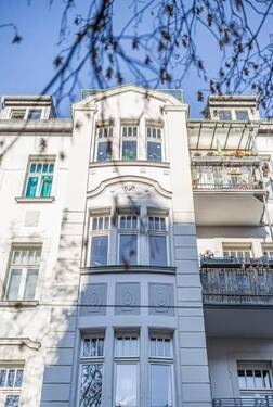 Hausansicht - 3 Zimmer Etagenwohnung zum Kaufen in Leipzig