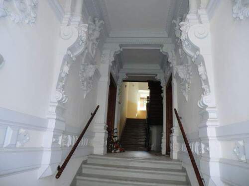 Treppenaufgang - 2 Zimmer Etagenwohnung in Leipzig