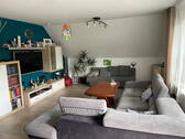 OG: Wohnzimmer mit Essecke - 