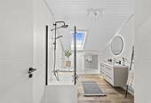 Badezimmer - Etagenwohnung mit 88,30 m&sup2; in Neutraubling zum Kaufen