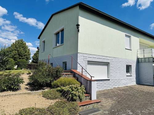 Hausansicht - 6 Zimmer Einfamilienhaus zum Kaufen in Crivitz